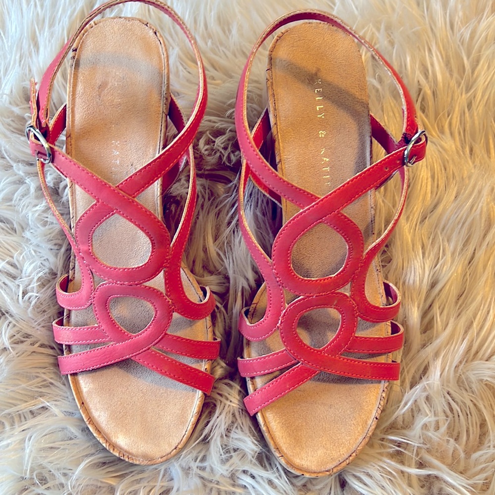 Kelly & Katie Woman’s Coral Wedges Size 9